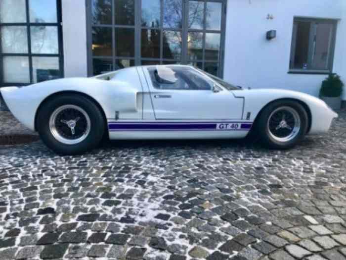 épave Ford GT40 française, carte grise à jour, irrécupérable