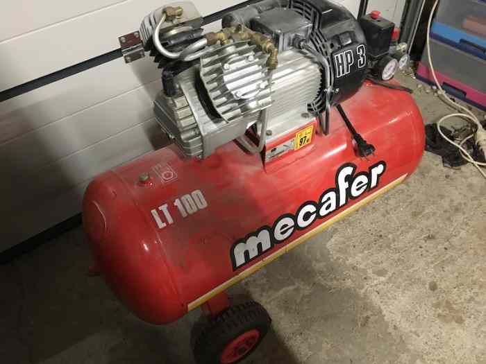 Compresseur MECAFER 100 Litres 2