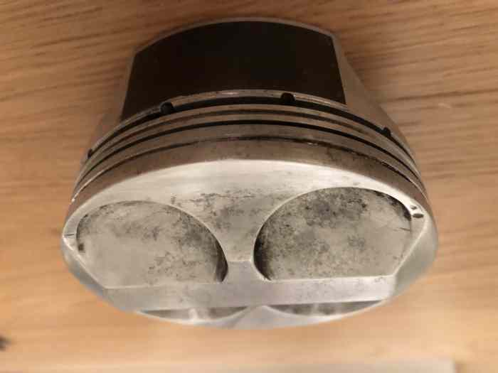 Pistons 84mm megane maxi / clio maxi  VENDUS 1