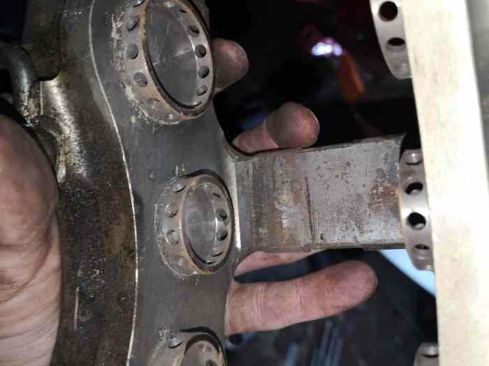 Etrier 6 pistons brembo 3