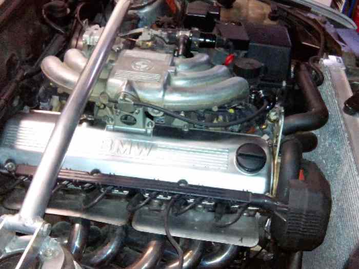 bmw e30 325i coupe autobloquant 1