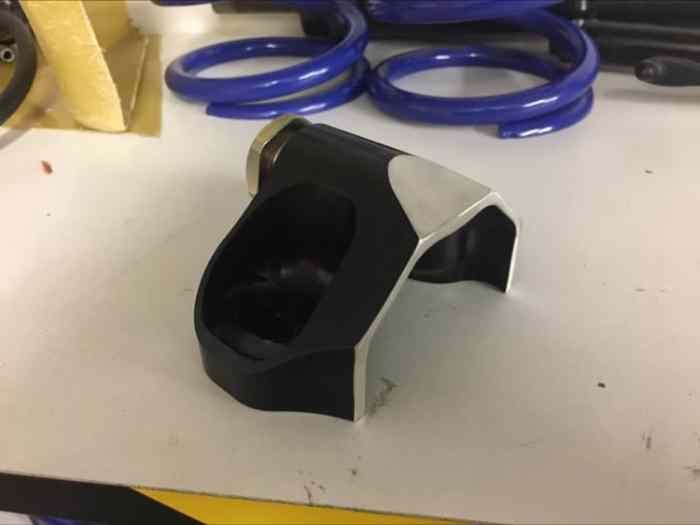 support moteur BV F2000 DS3 R5 1