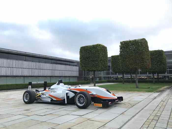Dallara f308 / f311