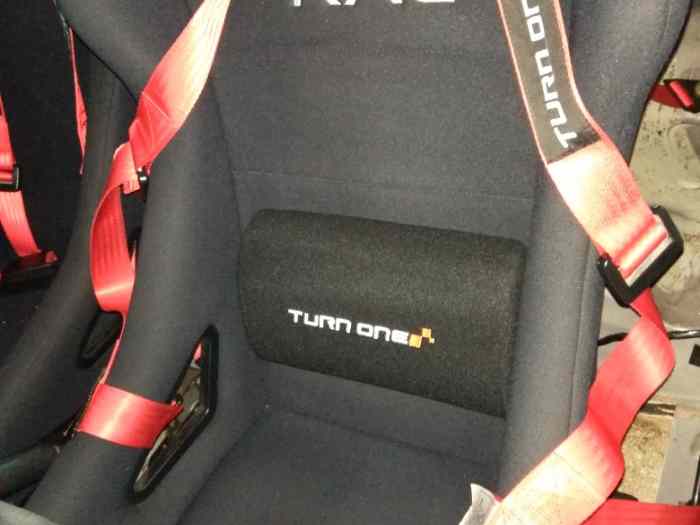 Renault Mégane coupé phase 2 Piste - Route + 2ième mégane identique 100% d