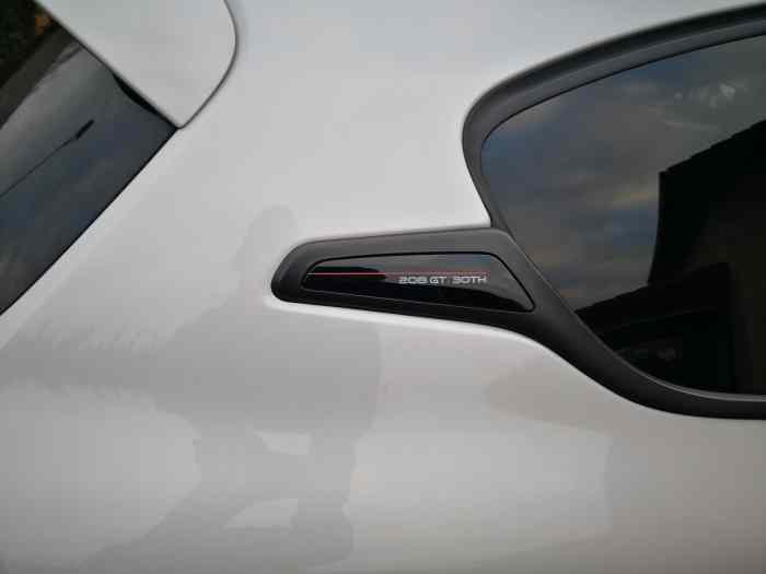 Vend ou échange 208 gti 30th 4