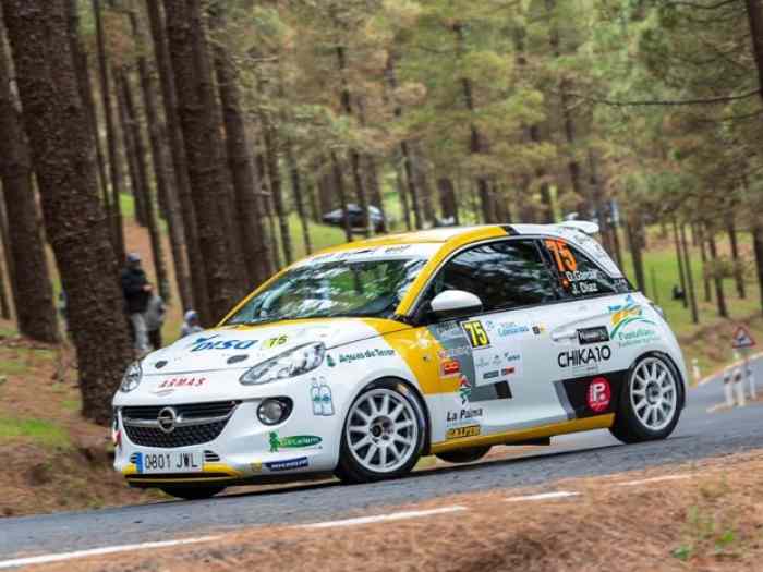 Opel Adam s 2