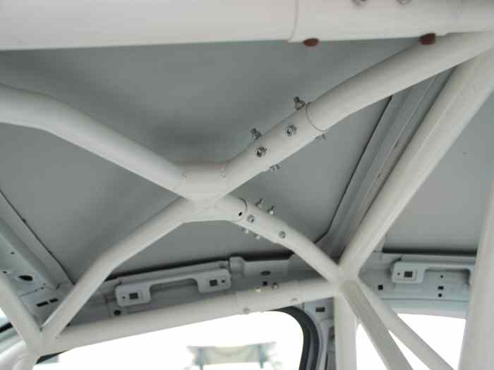 Caisse 207 THP Peugeot Sport 3