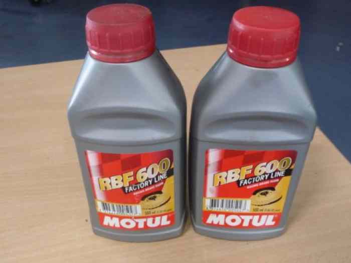 Liquide de frein de compétition Motul RBF600 0