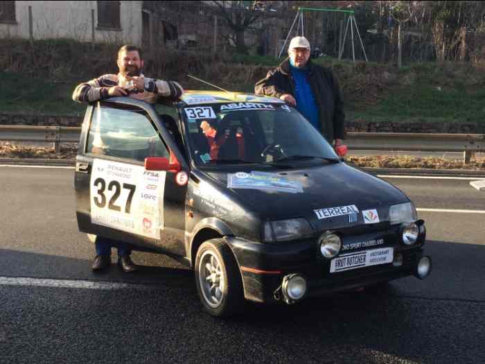 Fiat cinquecento ABARTH passeport VHRS 3