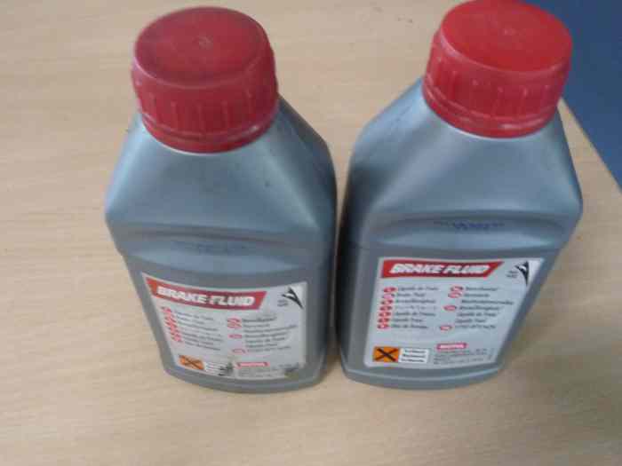 Liquide de frein de compétition Motul RBF600 2