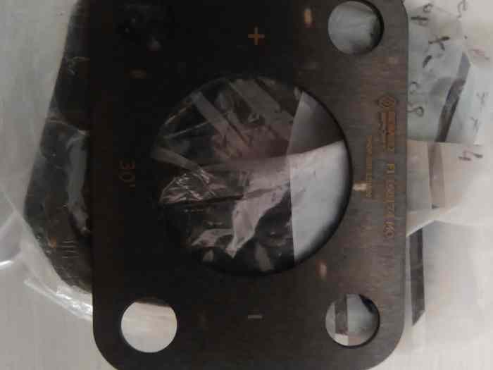 Cales pentée carossage / para CLIO 3 RS (ref. 77111 60 17x) 0