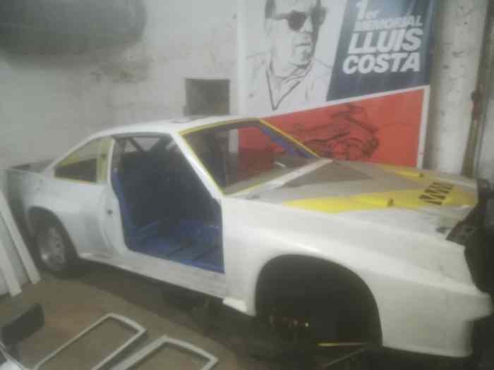 Caisse opel manta 400 replica 3