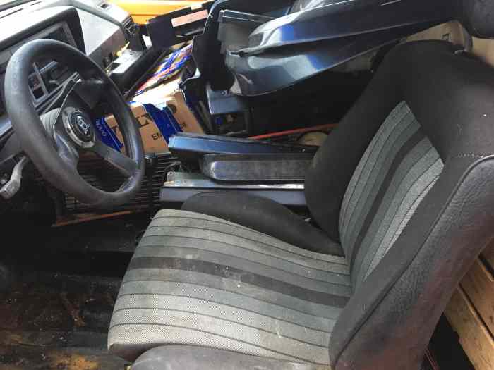 vw golf I GTI original a restaurer 5