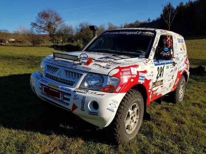 Mitsubishi Pajero 3.2DID Rallye Raid de 2004 Passeport catégorie T2 5