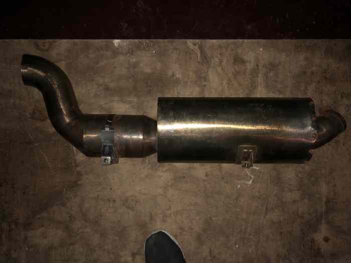 Echappement dallara 305-07 moteur mercedes 4