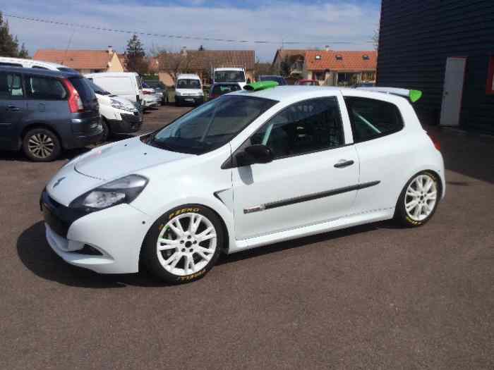 Clio 3 cup X85