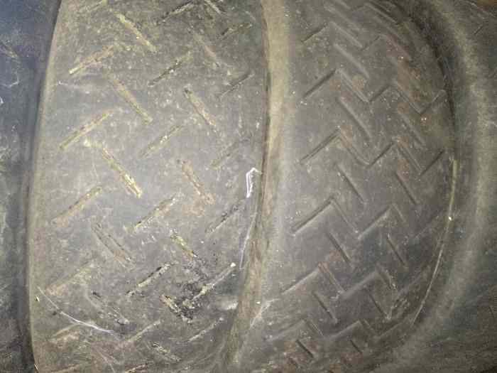 Lot pneus Michelin et BF 15 pouces pour essais / circuit 3