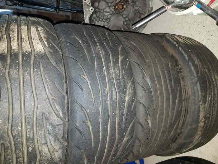 4 jantes 205 rallye avec 4 pneus nankang competition 1