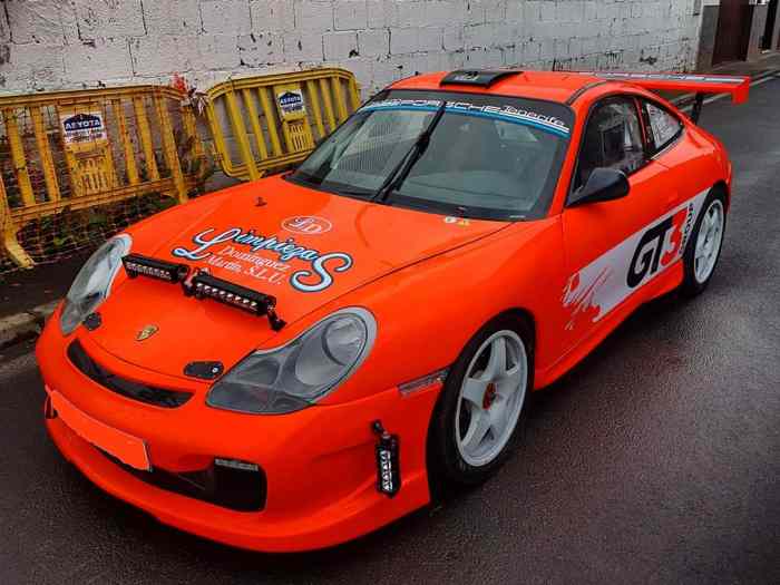 PORSCHE 996 GT3 RALLY 1