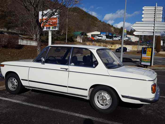 BMW 2002, Blanc Chamonix 1