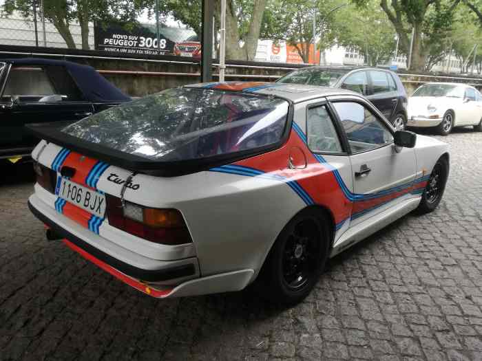 PORSCHE 944-951 TOTALMENT NEUF O KM. 0