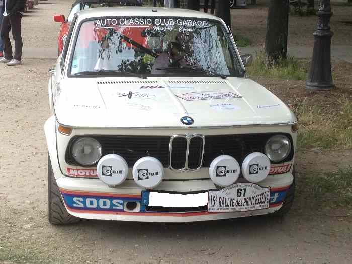 BMW 2002 TURBO