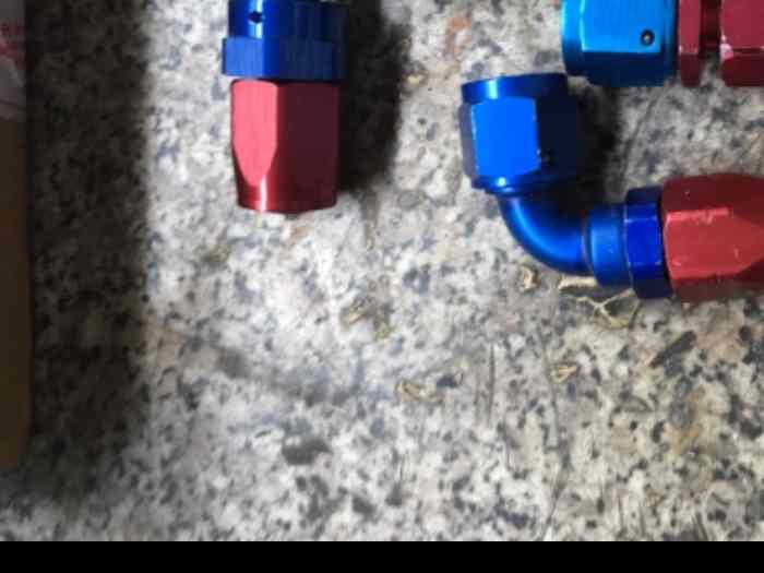 Raccord essence dash 6 et 8