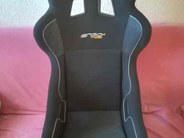 baquet sparco ergo II XL TBE valide fin 2020 sans oreilles 0