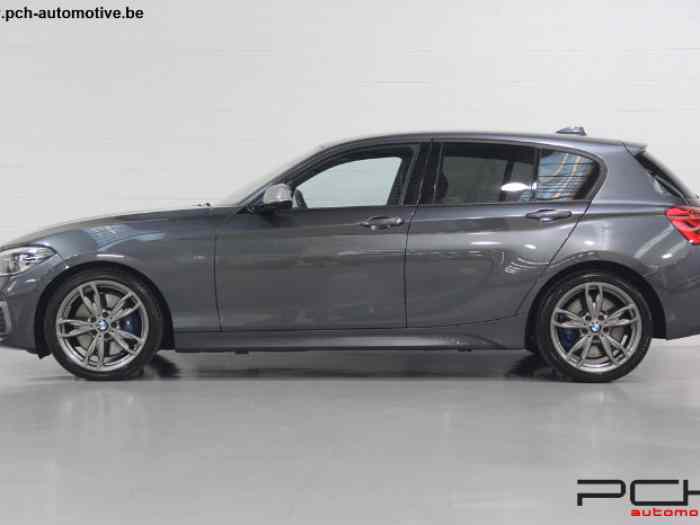 BMW M 135i 326cv sDrive Sporthatch Aut. 2