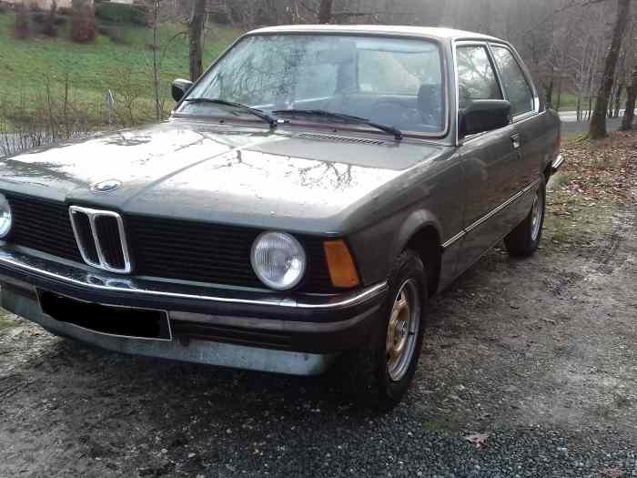 BMW 318i e21 0