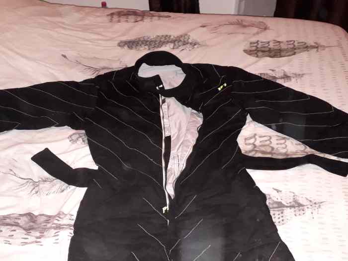 Combinaison noire P1 1
