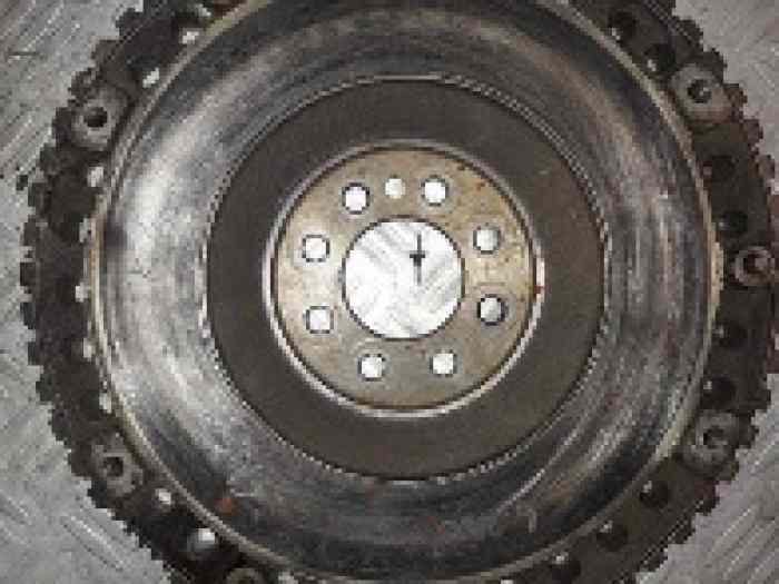 Volant moteur 206 2l 16s EW10 0
