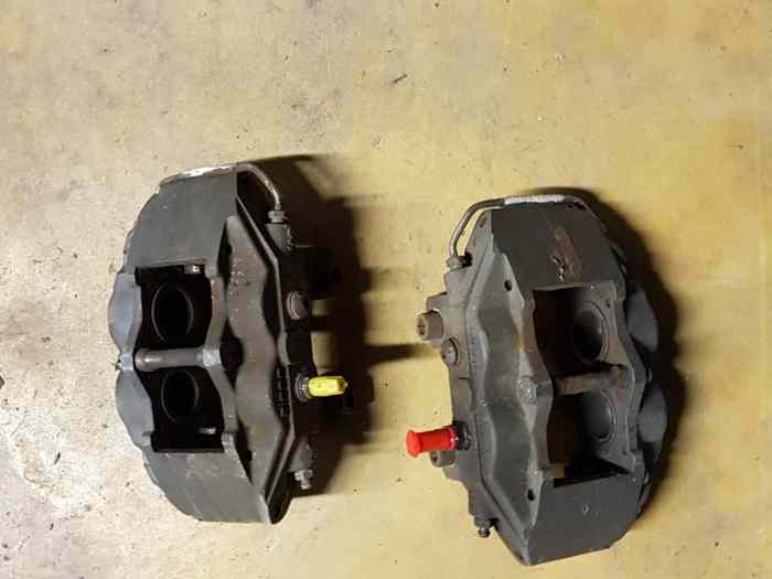 vend étrier freins av 207 rc terre ou 206 volant 1
