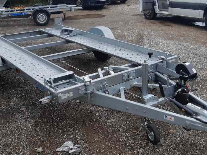 Remorque porte voiture simple essieu Lider 3