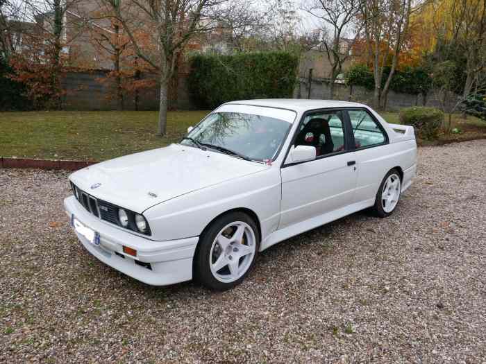 BMW M3 E30 GROUPE A 0