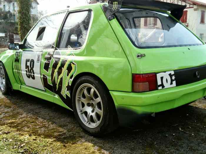 205 F2000 1
