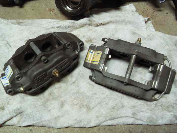 Échange ou vends étriers 106 S16 GrA AP Racing 0