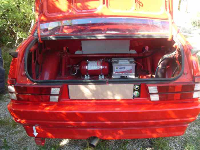 trop tard vendu . Alfa Roméo 75 turbo groupe A1 ( dit imsa ) VHC – photo 5 sur 6