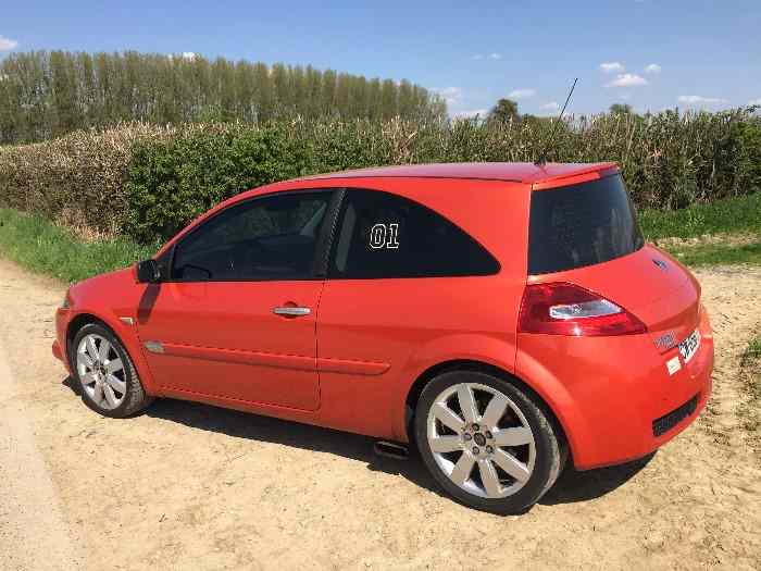 megane RS swap 330cv – photo 1 sur 3