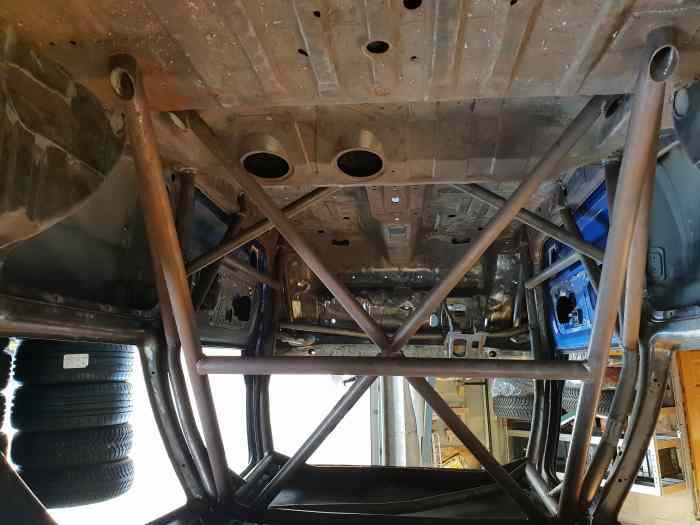 Caisse 106 arceau OMP RAC 2