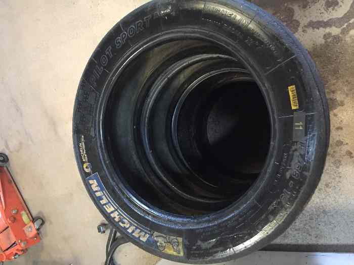 Pneu Michelin R11  19/58/15 2