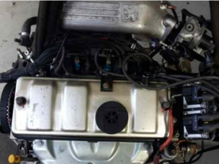 Peugeot 106 Rally 1.3 moteur/engine 4