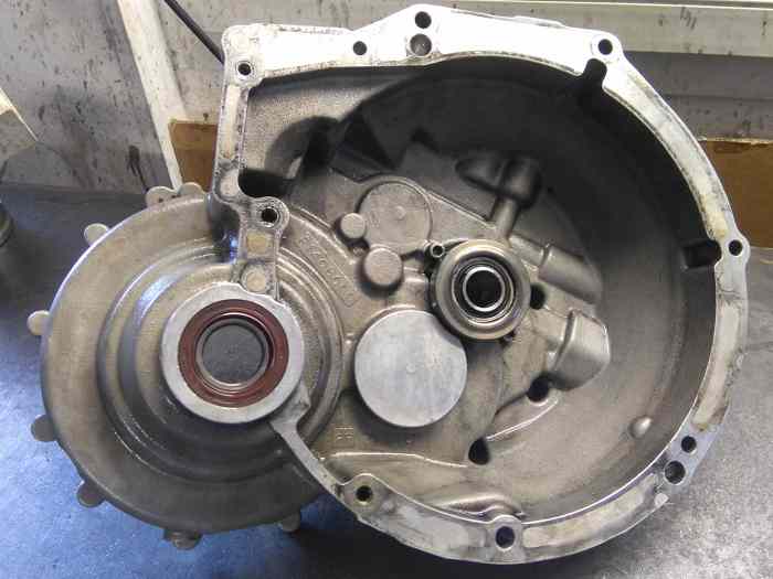 Boite 208 R2 2