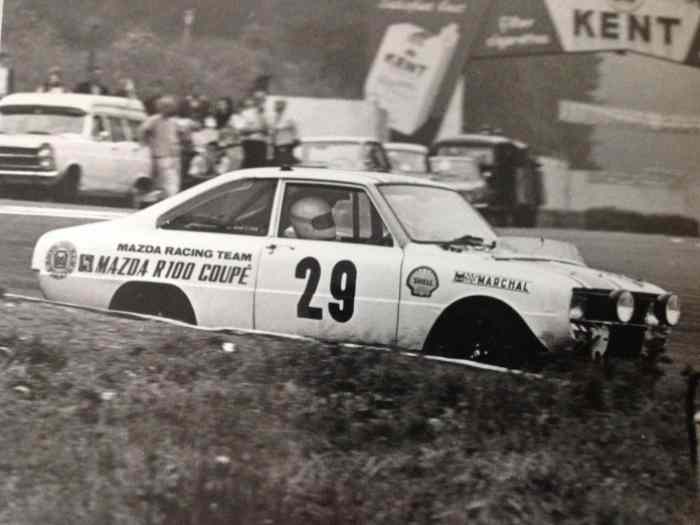 Mazda 1300 Coupé 1971 5