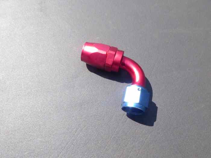 Raccord dash 10 90°