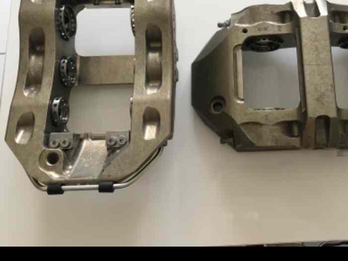 etriers brembo 6 pistons