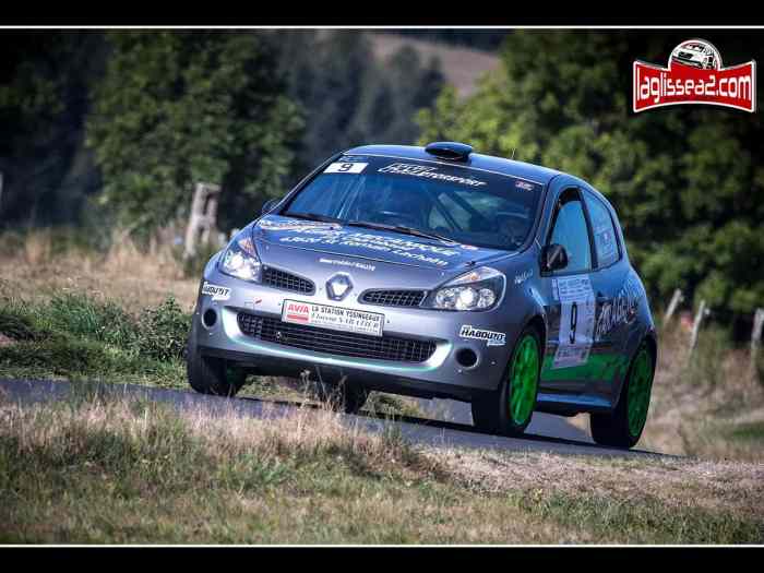 Loue Clio r3 max