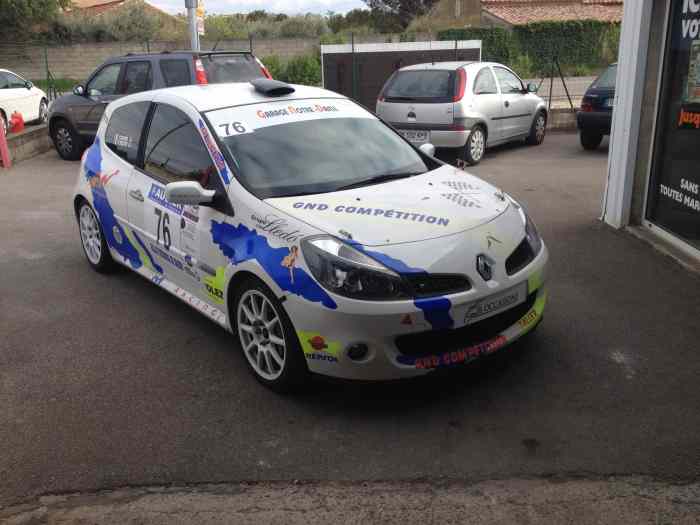 CLIO III RS A7