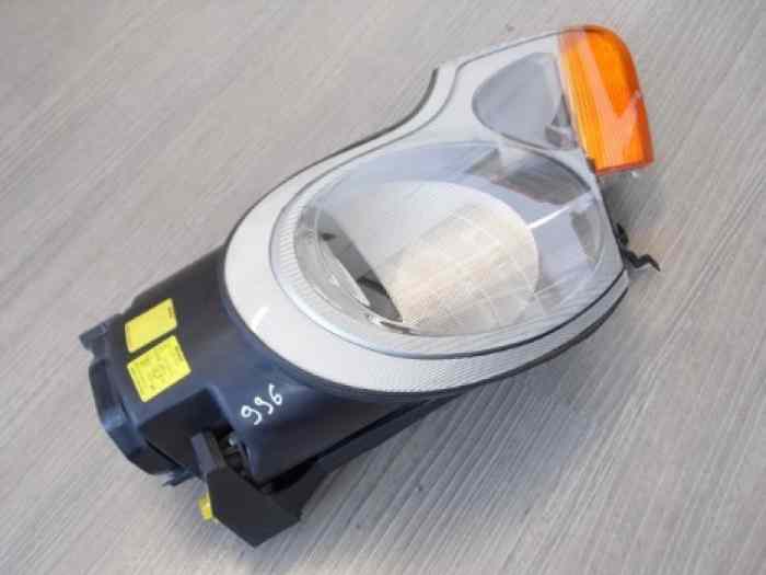 PHARE AVANT DROIT 99663105404 PORSCHE 996 1