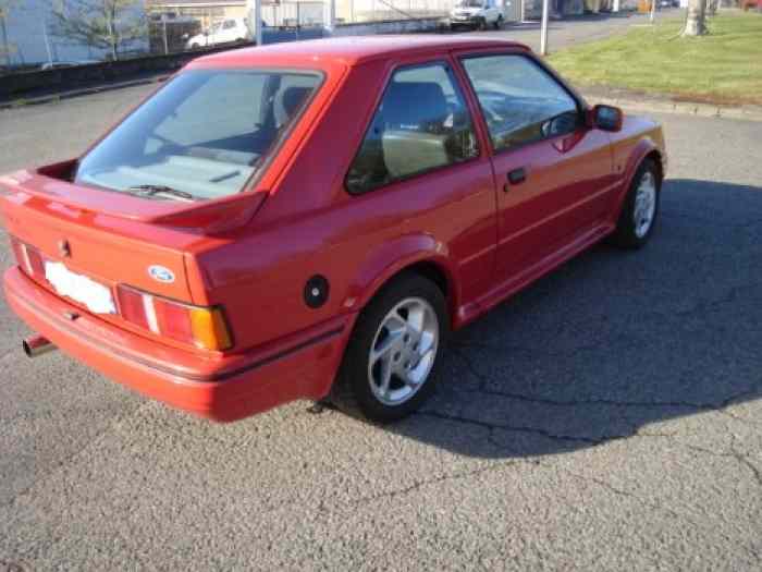 ESCORT RS TURBO – photo 2 sur 6